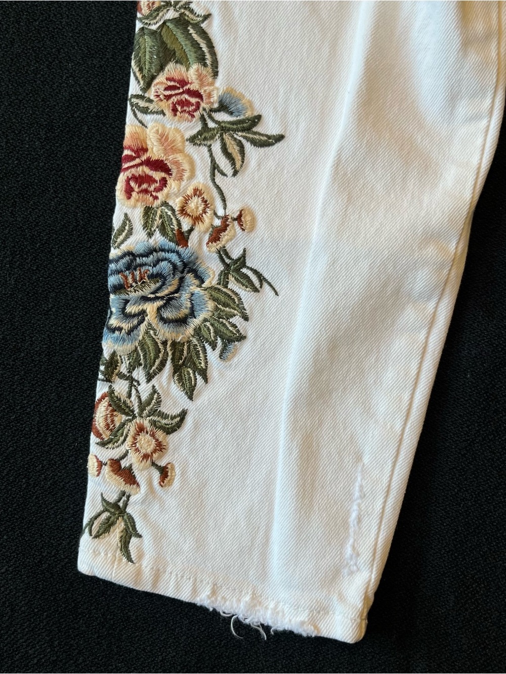 Driftwood jeans 26 Gizelle Girlfriend slim fit Ivory Embroidered floral Mid rise - Picture 4 of 11